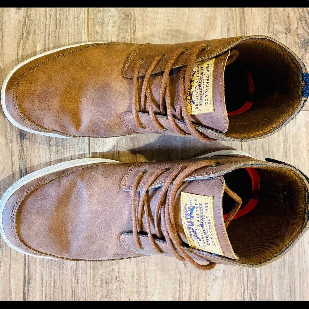 MEN'S LEVI’S